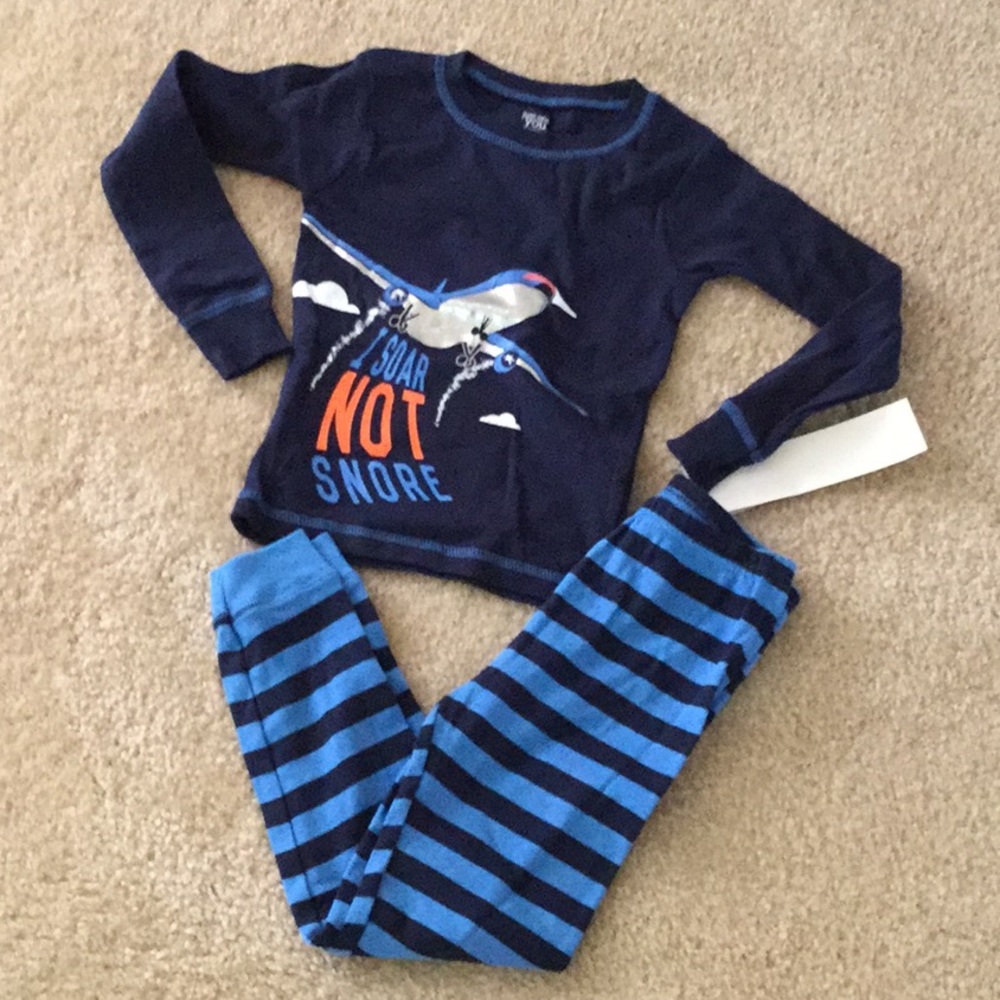 I SOAR NOT SNORE Pajama Set. Size 5T